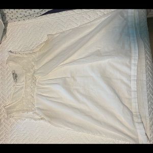 Forever 21 sleeveless top